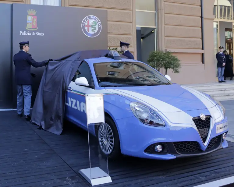 Polizia di Stato - nuove Alfa Romeo e Jeep - 4