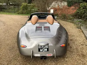 Porsche 356 Speedster replica