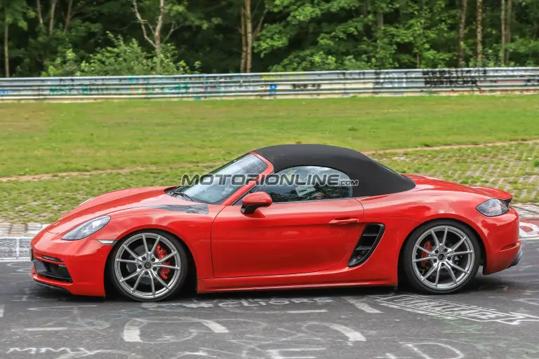 Porsche 718 Boxster GTS - Foto spia 20-07-2017 - 3