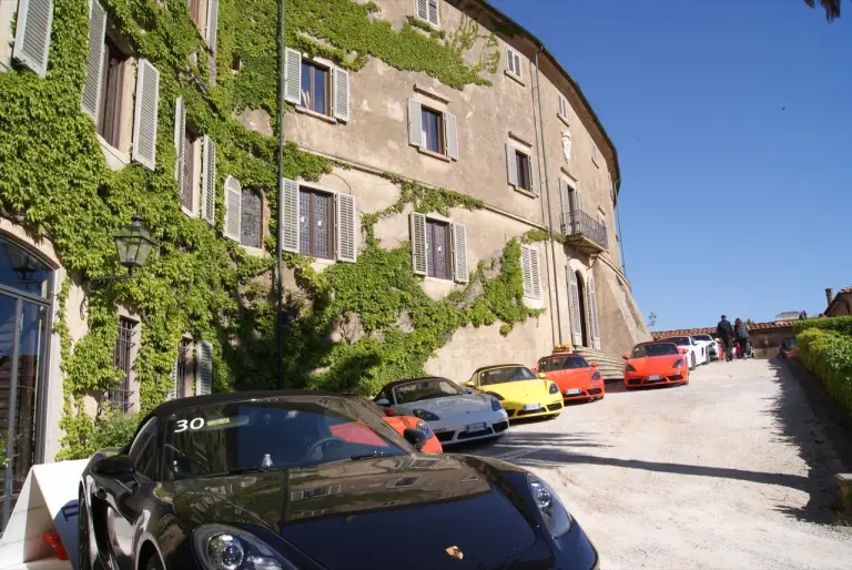 Porsche 718 Boxster nel tour Road to Legend 2016 - 1