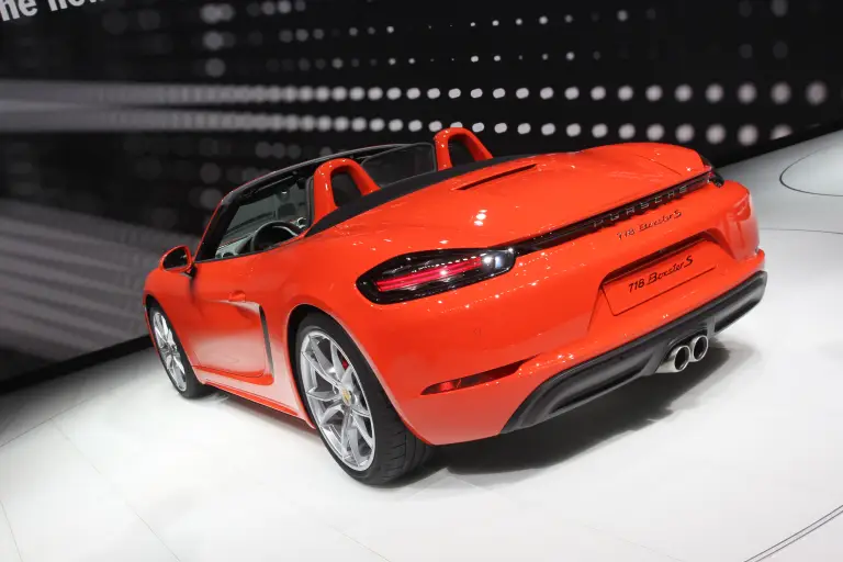 Porsche 718 Boxster S - Salone di Ginevra 2016 - 3