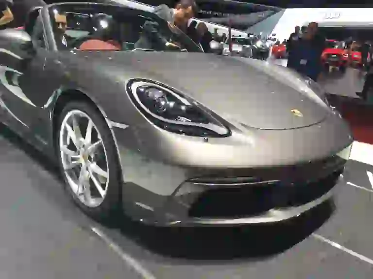 Porsche 718 Boxster - Salone di Ginevra 2016 - 3