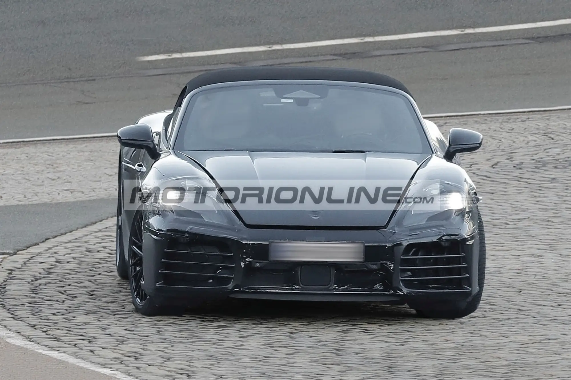 Porsche 718 Boxter - Foto spia 9-11-2022 - 7