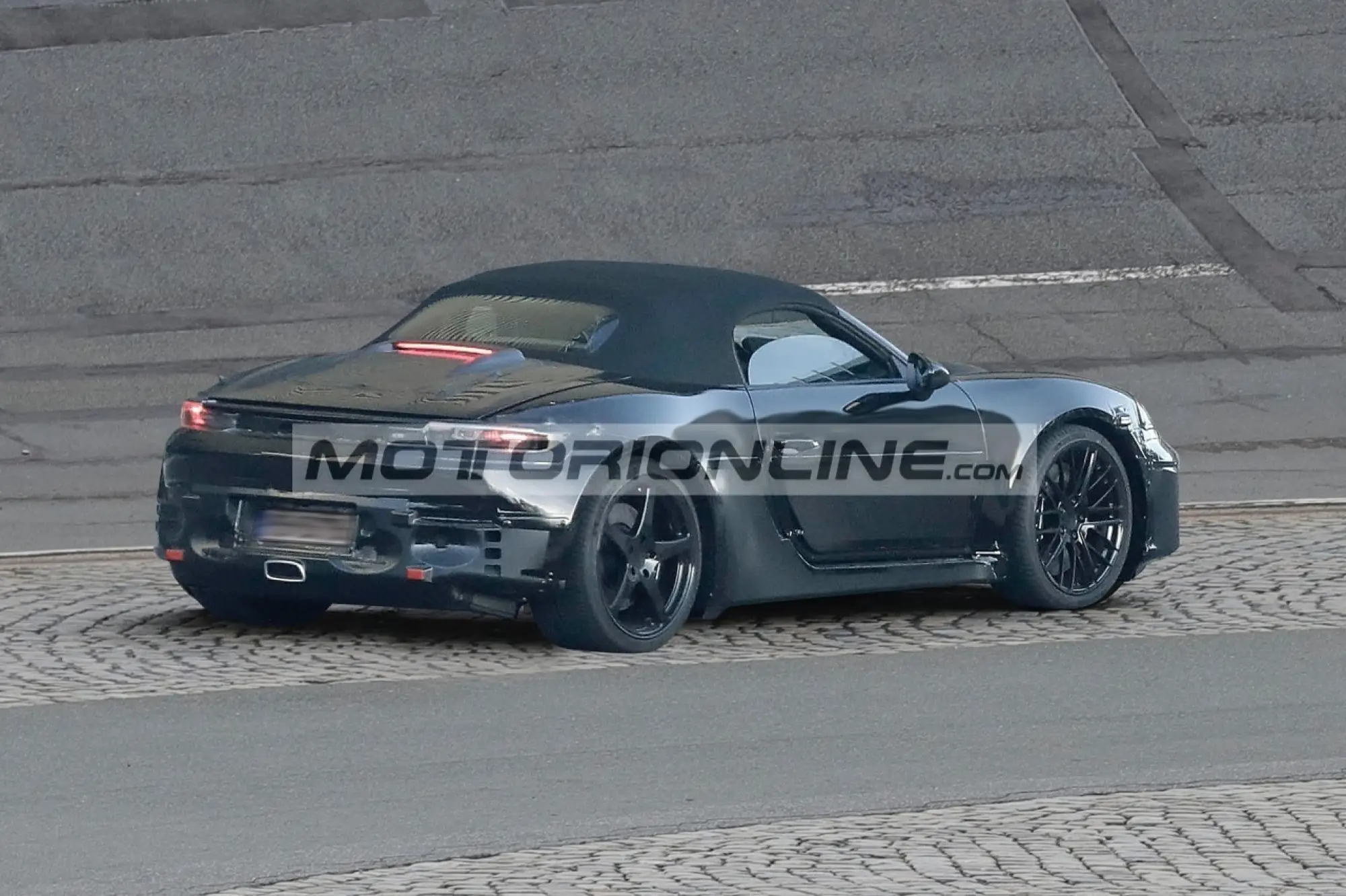 Porsche 718 Boxter - Foto spia 9-11-2022 - 14