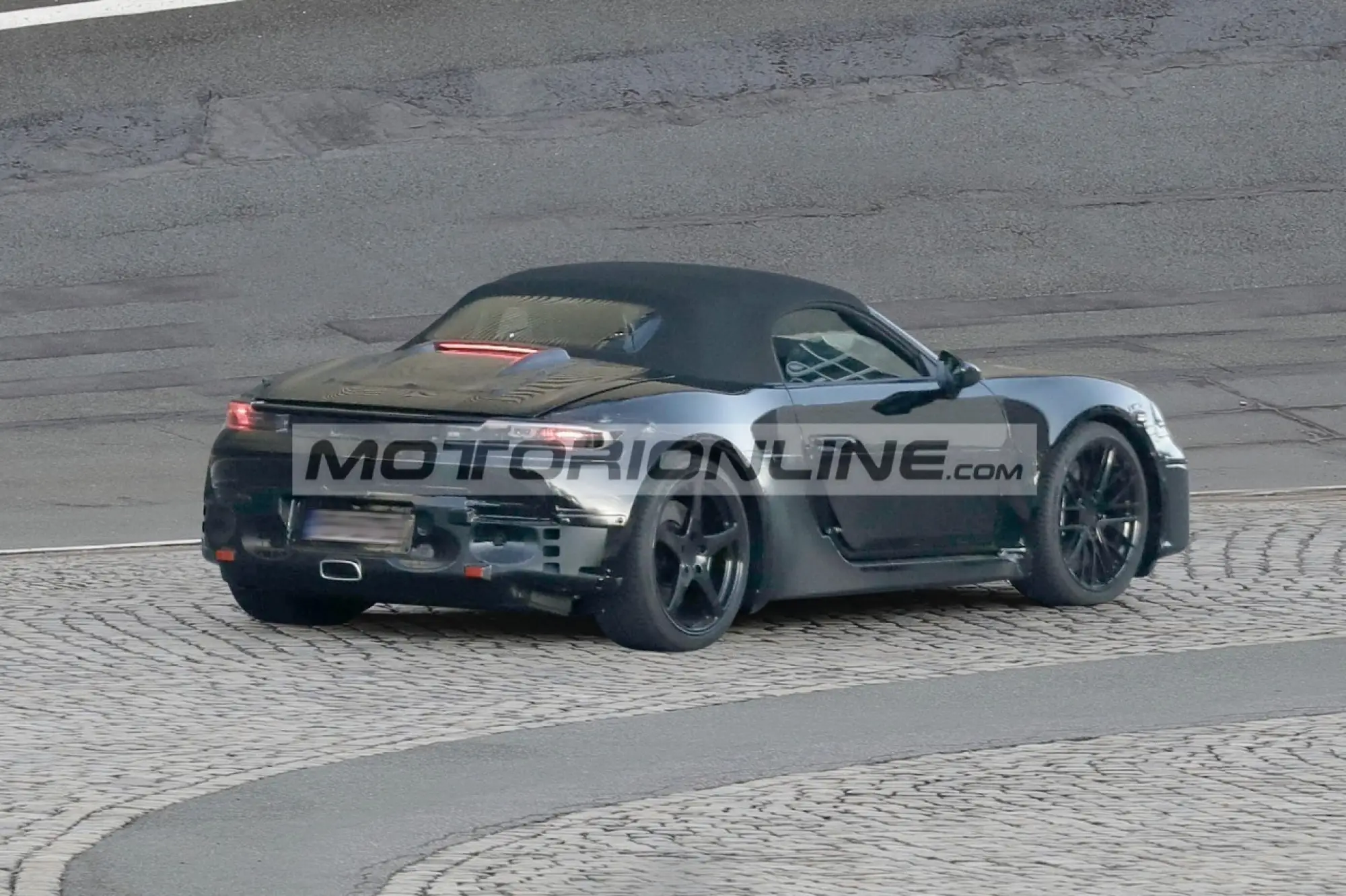 Porsche 718 Boxter - Foto spia 9-11-2022 - 9