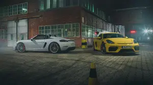 Porsche 718 Cayman GT4 2020 e 718 Spyder 2020
