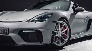 Porsche 718 Cayman GT4 2020 e 718 Spyder 2020