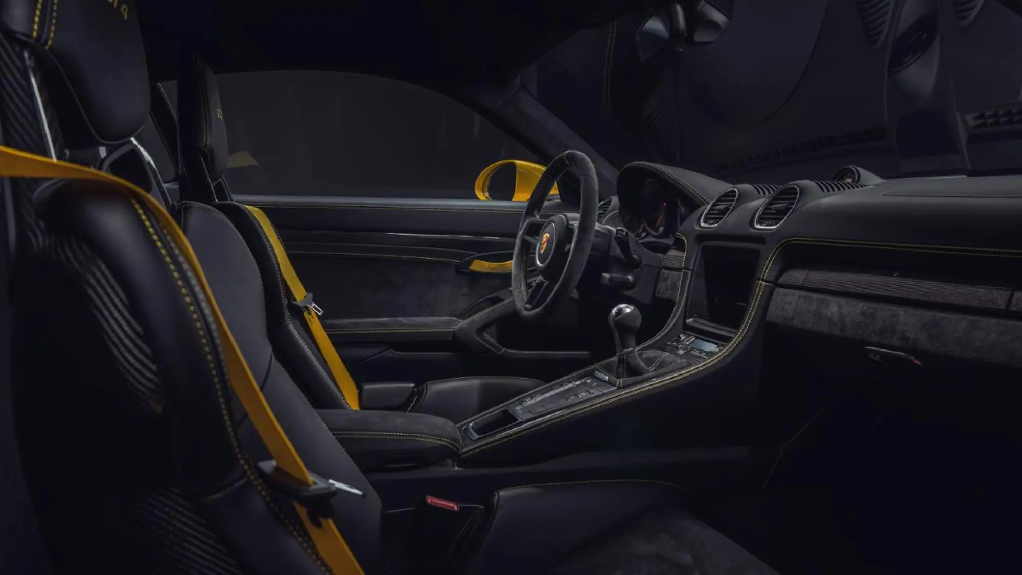 Porsche 718 Cayman GT4 2020 - Foto ufficiali - 4