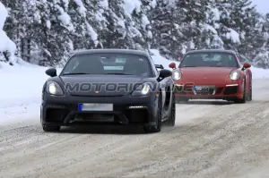 Porsche 718 Cayman GT4 - Foto spia 15-02-2018  - 1