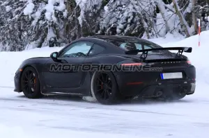 Porsche 718 Cayman GT4 - Foto spia 15-02-2018  - 22