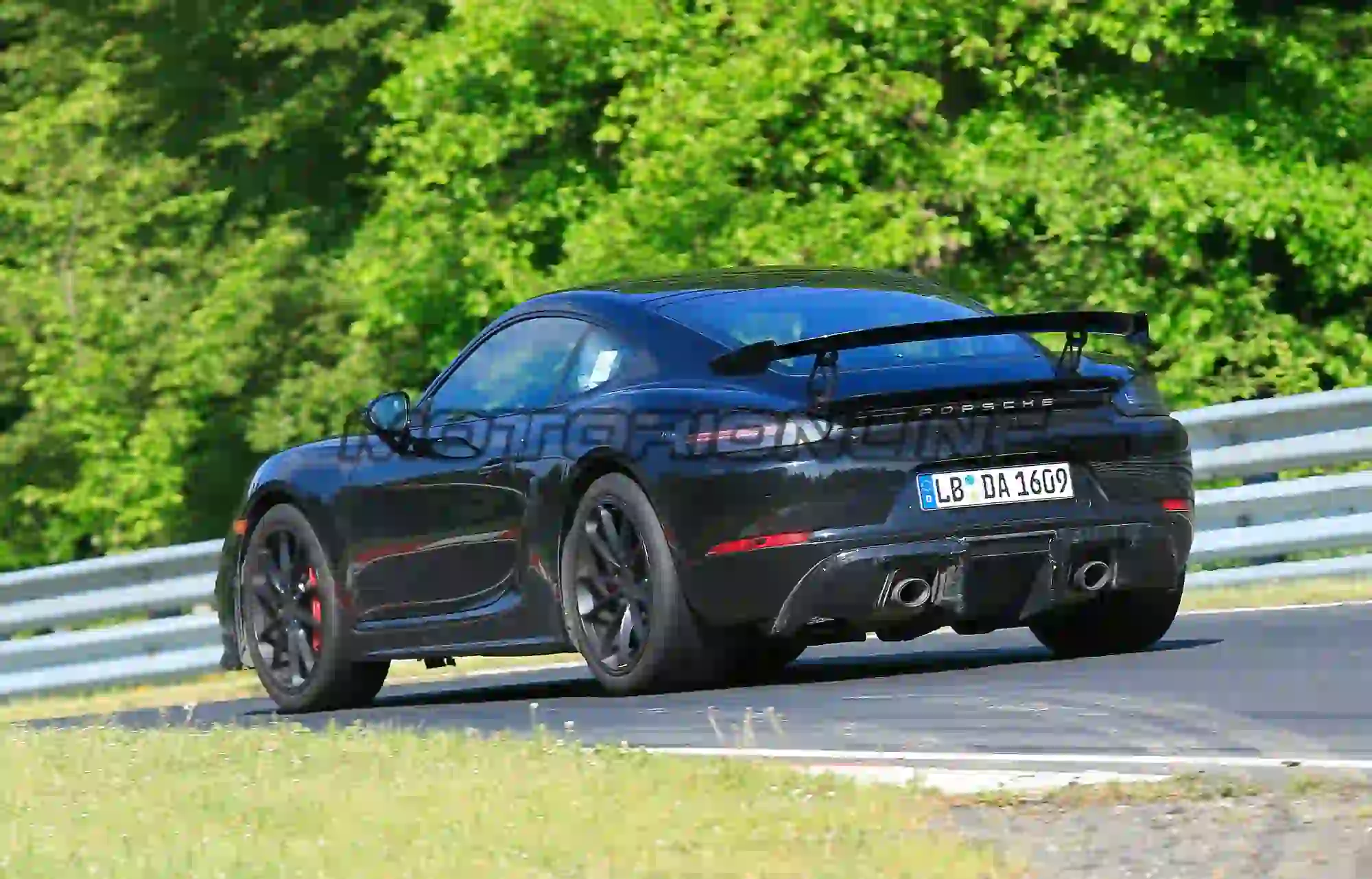 Porsche 718 Cayman GT4 - Foto spia 15-05-2018 - 7