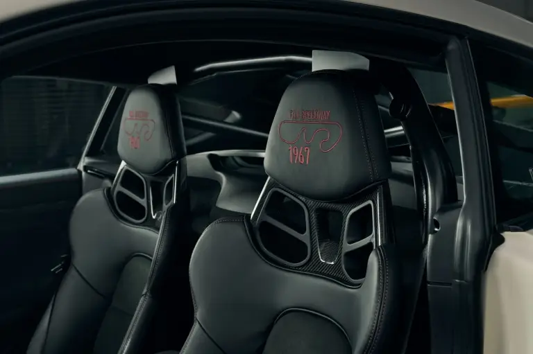 Porsche 718 Cayman GT4 one-off 906 - Foto - 9