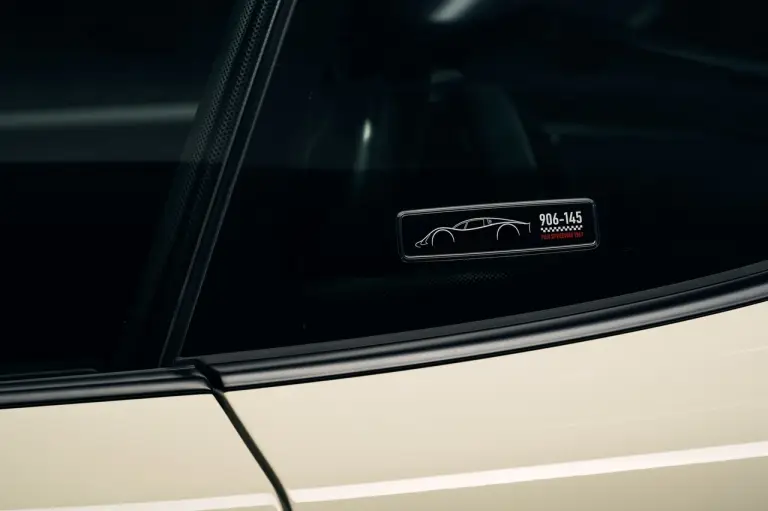 Porsche 718 Cayman GT4 one-off 906 - Foto - 11