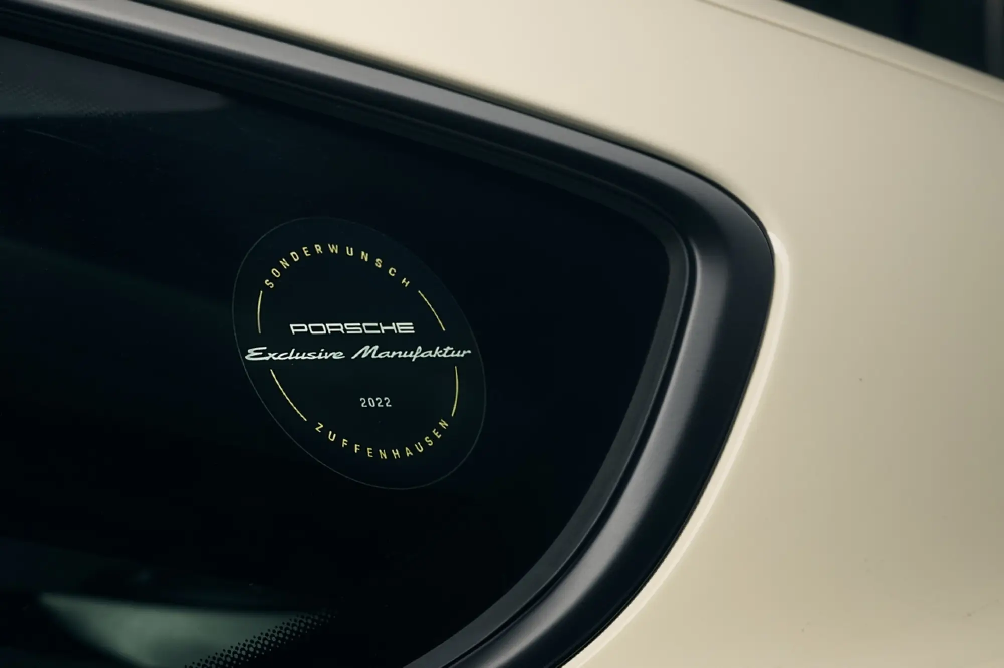 Porsche 718 Cayman GT4 one-off 906 - Foto - 14