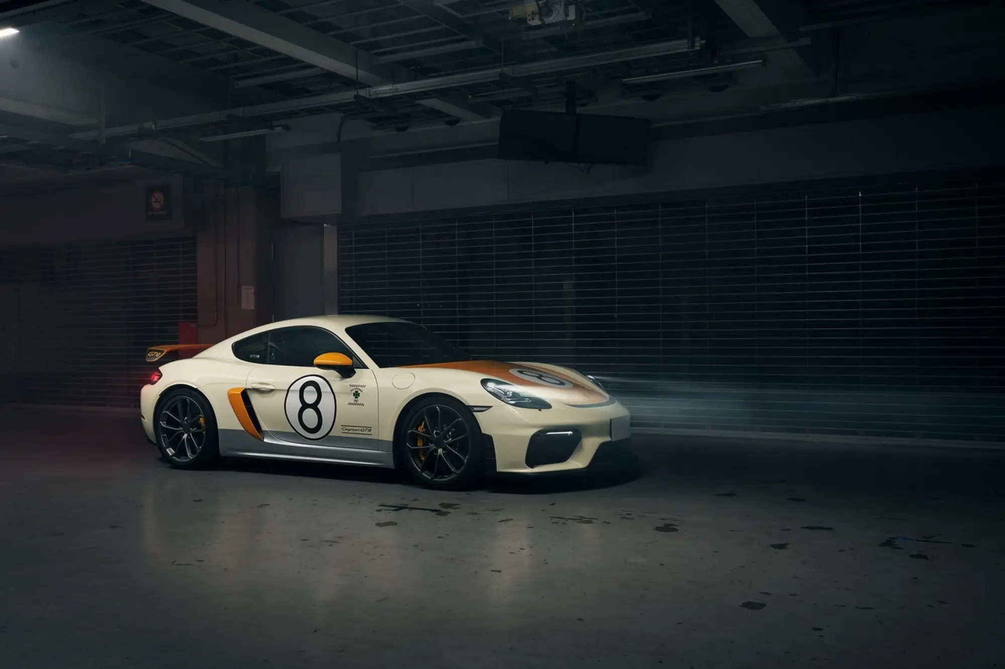 Porsche 718 Cayman GT4 one-off 906 - Foto - 13