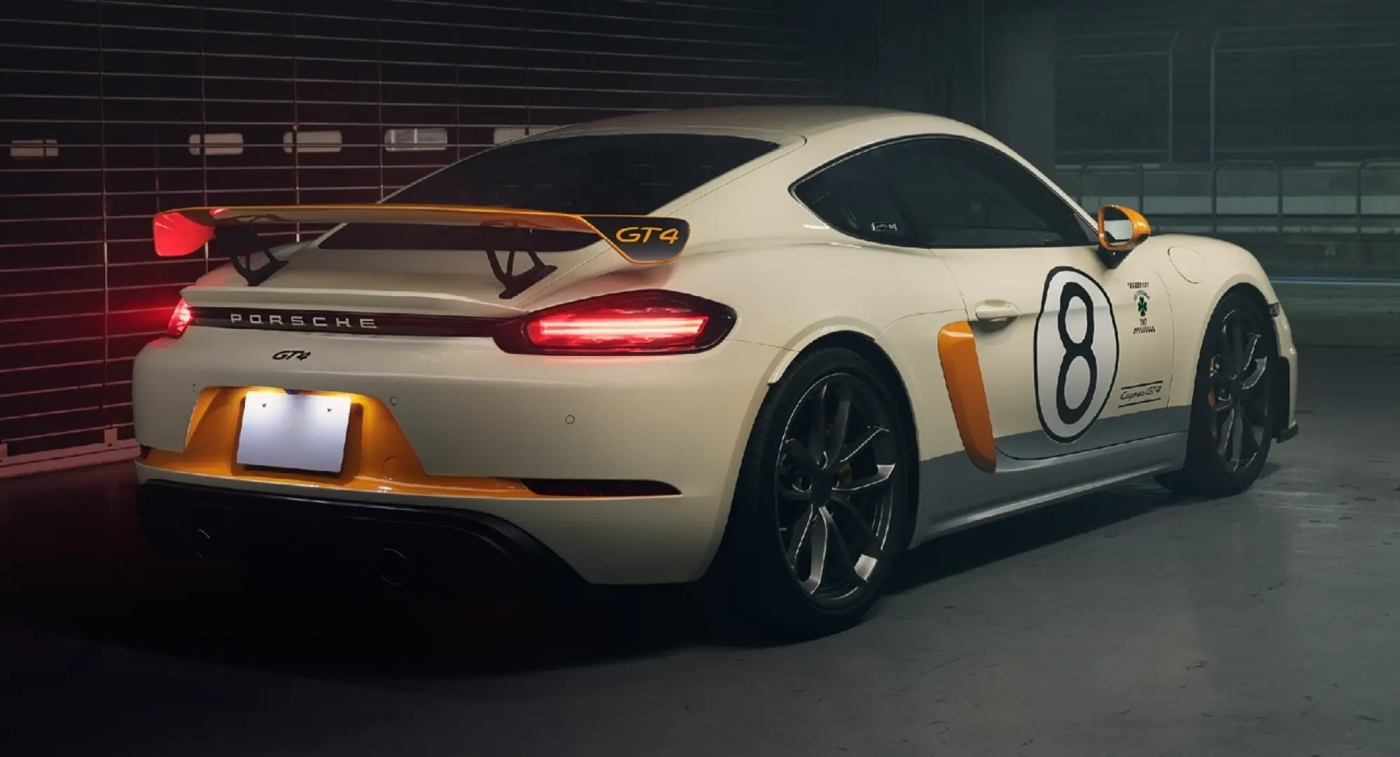 Porsche 718 Cayman GT4 one-off 906 - Foto - 5