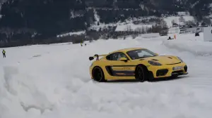 Porsche 718 Cayman GT4 RS eFuel - Foto - 9