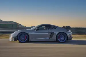 Porsche 718 Cayman GT4 RS - Foto ufficiali