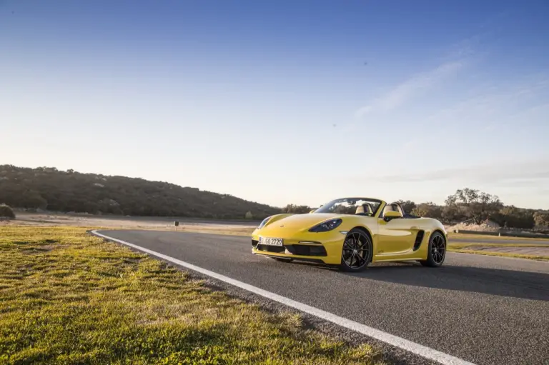 Porsche 718 Cayman GTS e 718 Boxster GTS - nuova galleria - 16