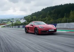 Porsche 718 Cayman GTS e 718 Boxster GTS