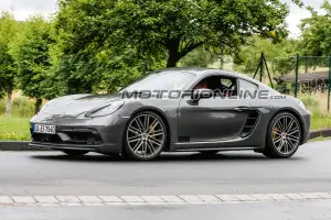 Porsche 718 Cayman GTS foto spia 1 Agosto 2017