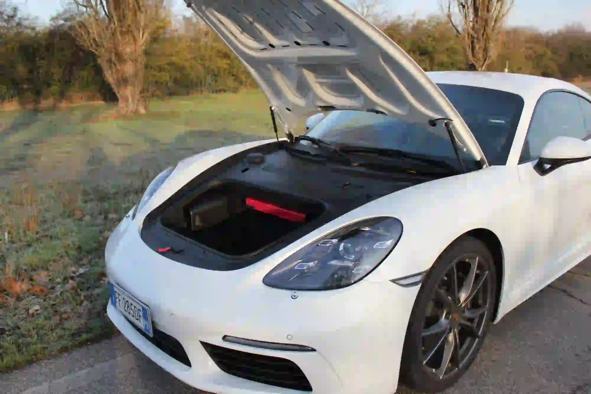 Porsche 718 Cayman: prova su strada  - 36