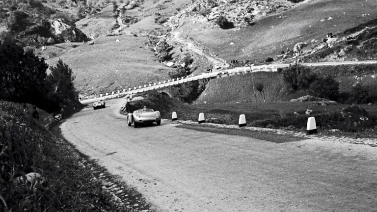 Porsche 718 Cayman sulle strade della Targa Florio - 5