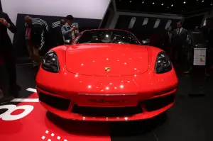 Porsche 718 Cayman T e 718 Boxster T - Salone di Ginevra 2019 - 15