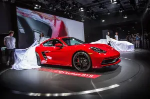 Porsche 718 GTS - Salone di Los Angeles 2017