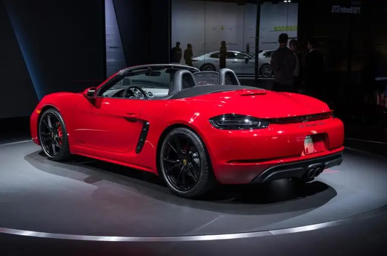 Porsche 718 GTS - Salone di Los Angeles 2017 - 2