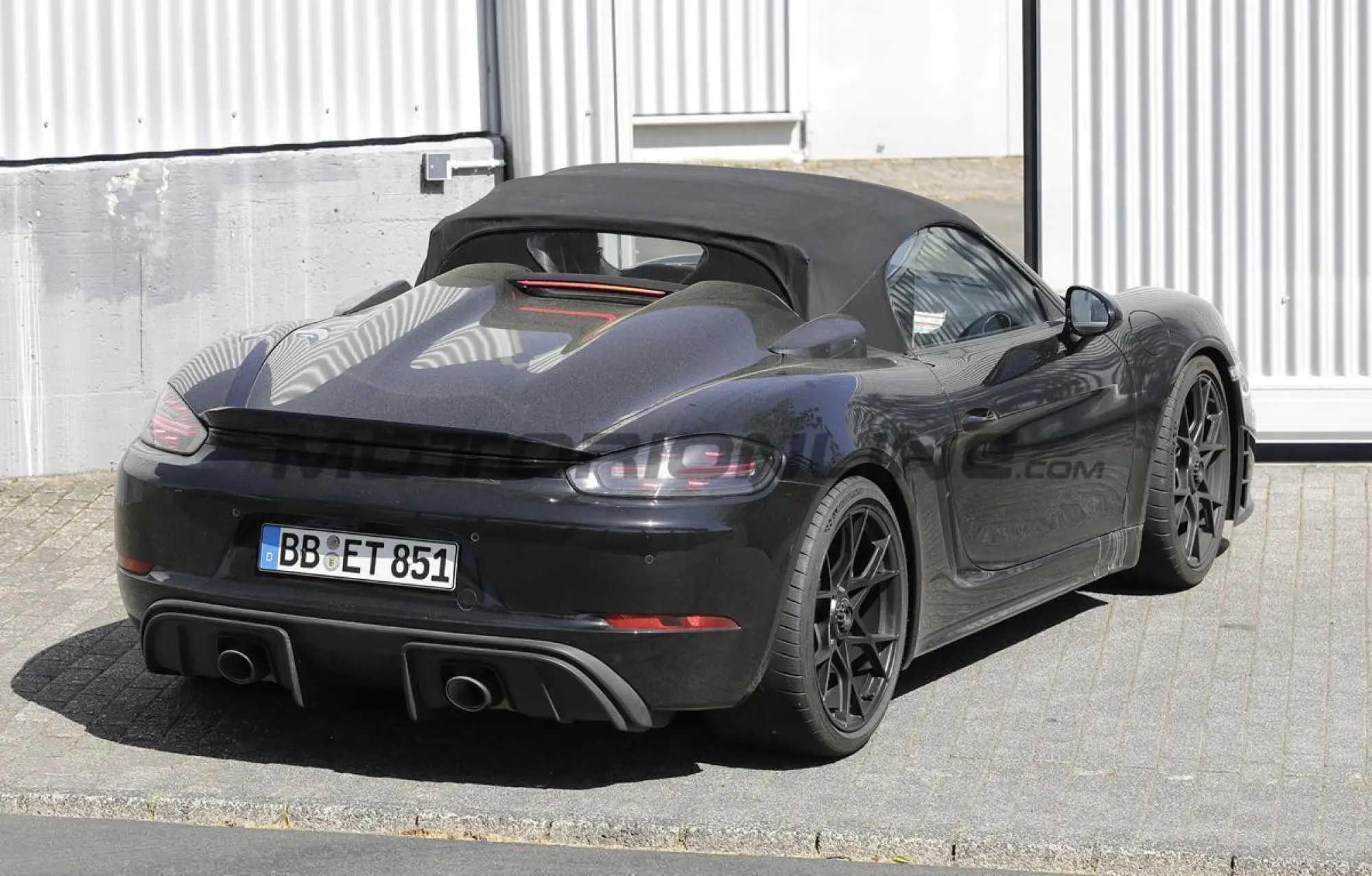 Porsche 718 Spyder RS - Foto spia 13-05-2022 - 4