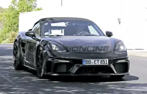 Porsche 718 Spyder RS - Foto spia 13-05-2022