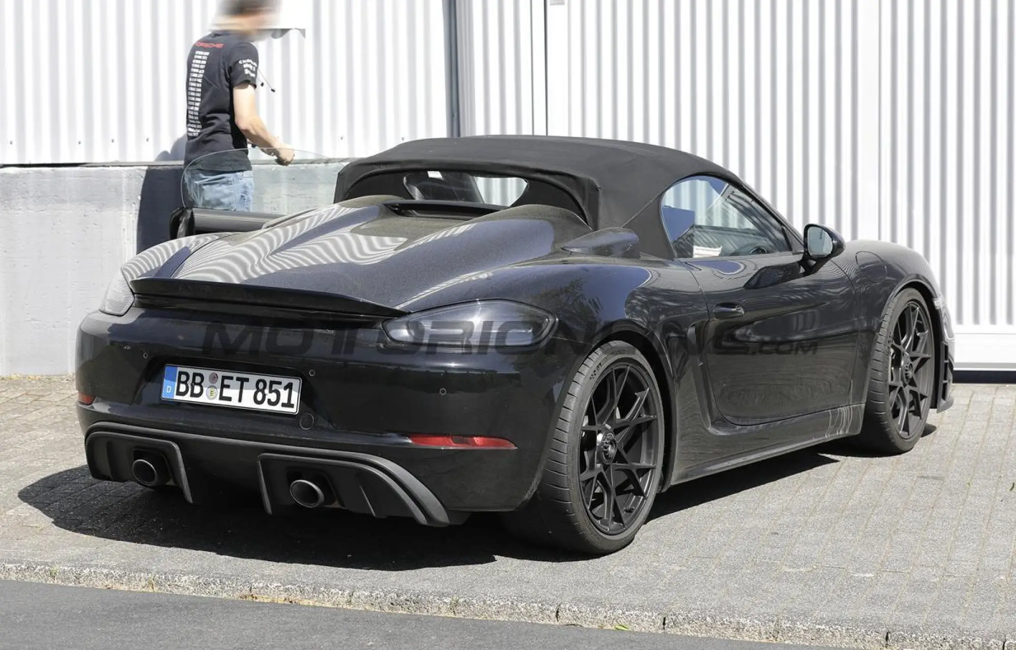 Porsche 718 Spyder RS - Foto spia 13-05-2022 - 6