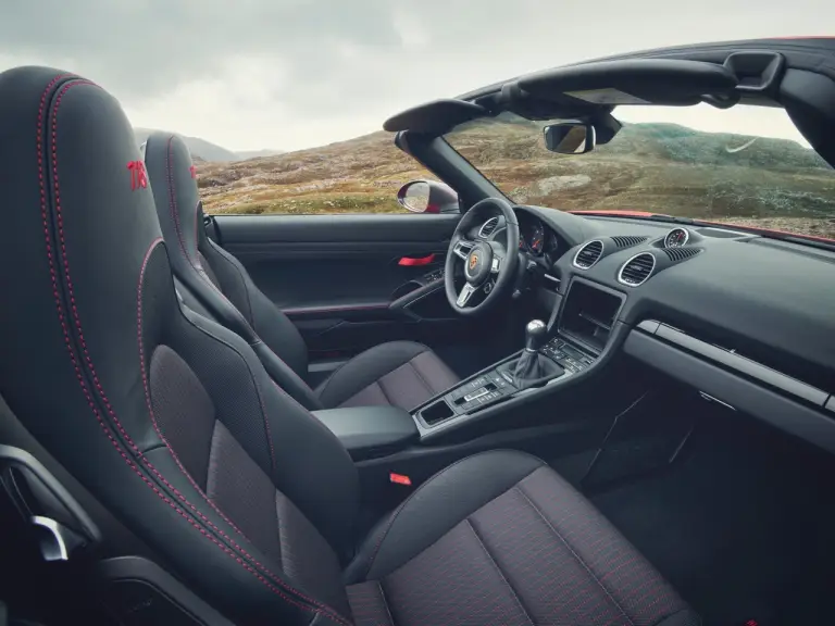 Porsche 718 T - Foto ufficiali - 3