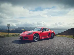 Porsche 718 T - Foto ufficiali