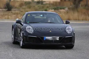 Porsche 911 MY 2018 muletto test - Foto spia 15-03-2016 - 2