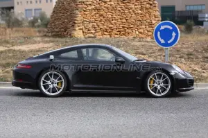 Porsche 911 MY 2018 muletto test - Foto spia 15-03-2016