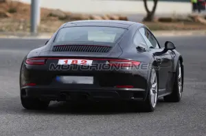 Porsche 911 MY 2018 muletto test - Foto spia 15-03-2016