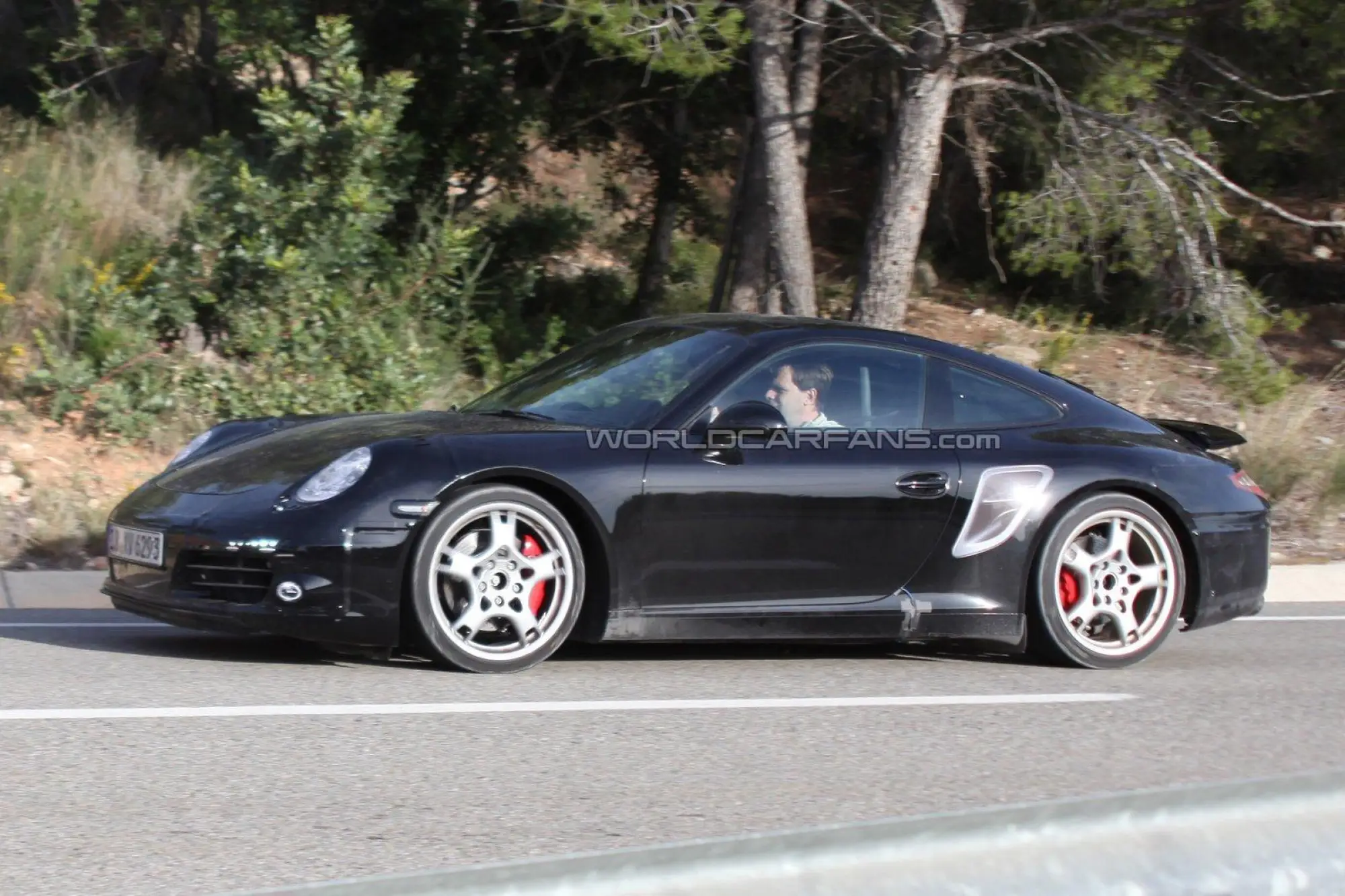 Porsche 911 2012 - Foto spia 02-12-2010 - 1