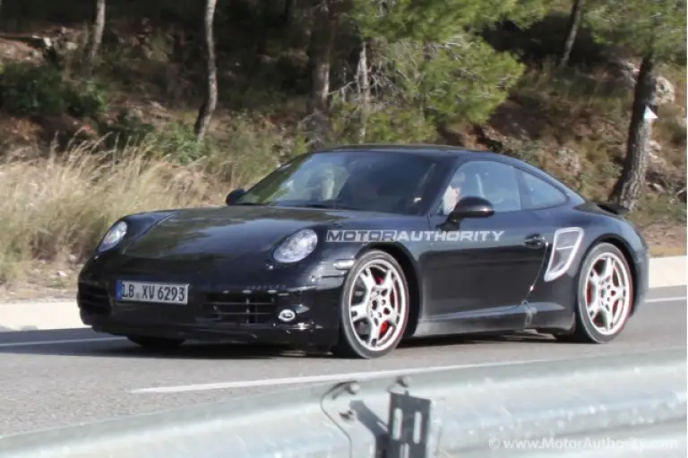 Porsche 911 2012 - Spy shots 19-01-2011 - 7
