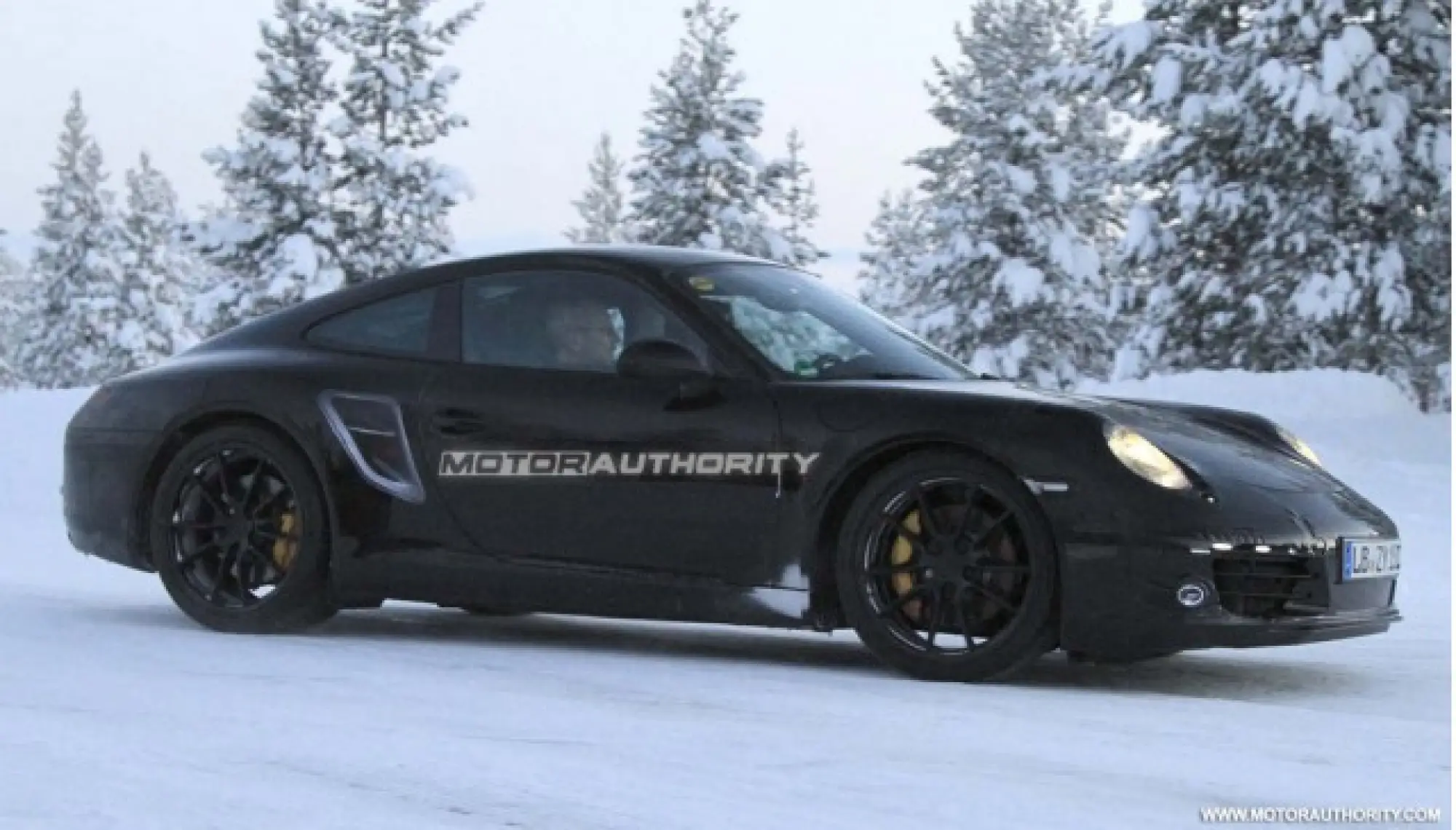 Porsche 911 2012 - Spy shots 19-01-2011 - 16