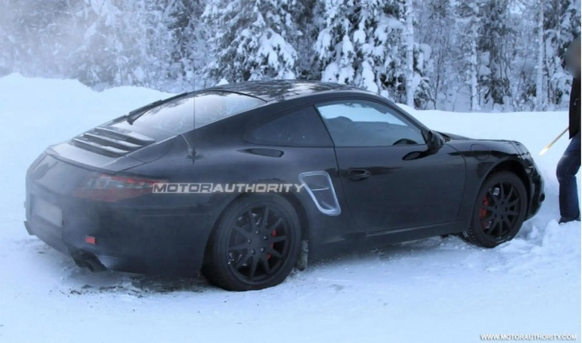 Porsche 911 2012 - Spy shots 19-01-2011 - 27