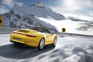 Porsche 911 2012 trazione integrale nuove immagini - 13
