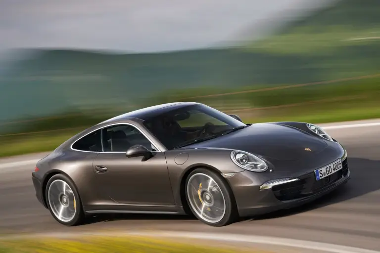 Porsche 911 2012 trazione integrale nuove immagini - 14