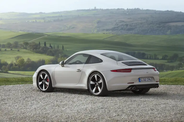 Porsche 911 50 Anniversario - 4