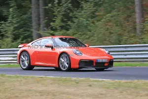 Porsche 911 992 foto spia 6 settembre 2018 - 11