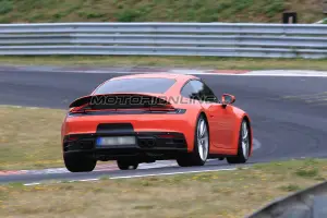 Porsche 911 992 foto spia 6 settembre 2018 - 17