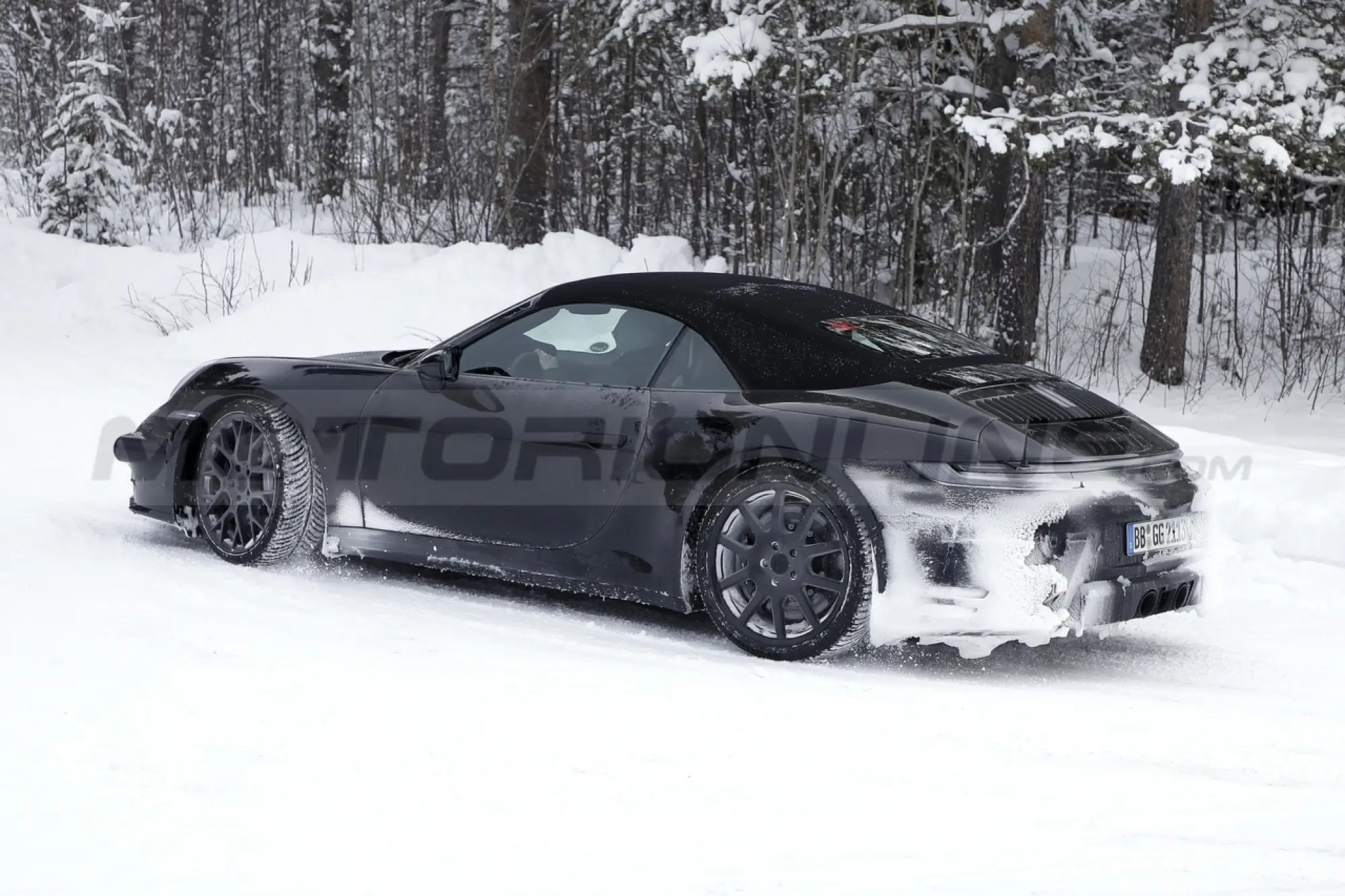 Porsche 911 Cabrio 2023 - Foto Spia 09-02-2022 - 15