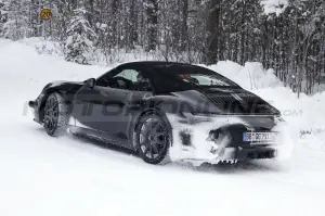 Porsche 911 Cabrio 2023 - Foto Spia 09-02-2022