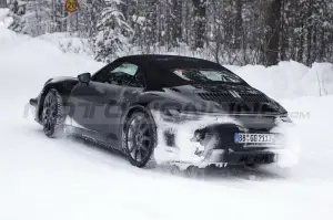 Porsche 911 Cabrio 2023 - Foto Spia 09-02-2022